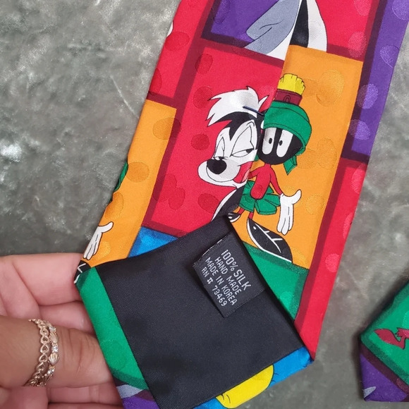 1996 Vintage Looney Tunes Mania Character Tie - Picture 3 of 5